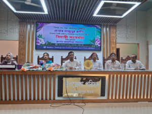 মাধ্যমিক শিক্ষকদের পক্ষ থেকে পিরোজপুর সদরের ইউএনও মামুনুর রশীদের পদোন্নতিজনিত বিদায় সংবর্ধনা